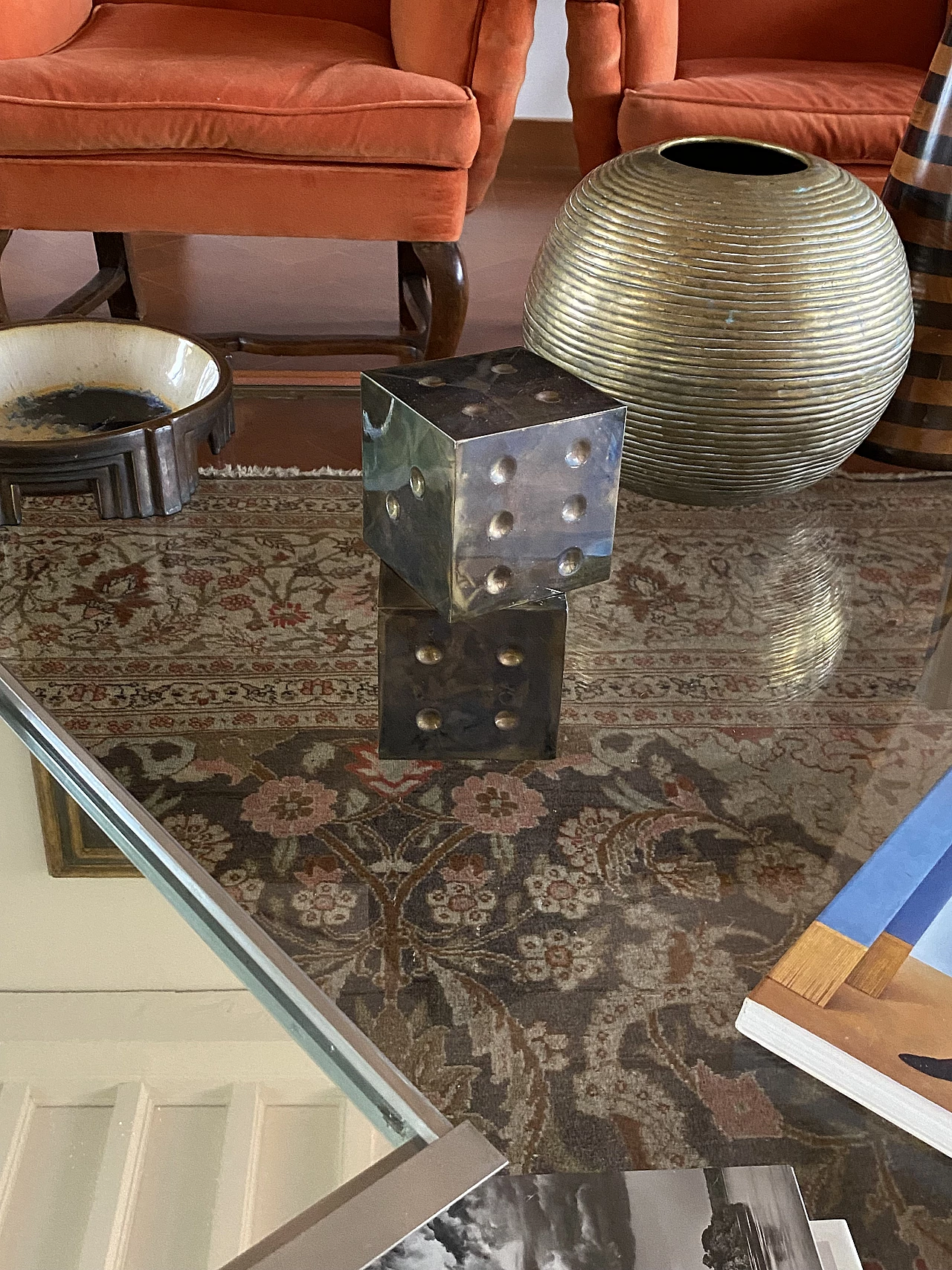 Pair of brass dice-shaped paperweights, 1970s 28