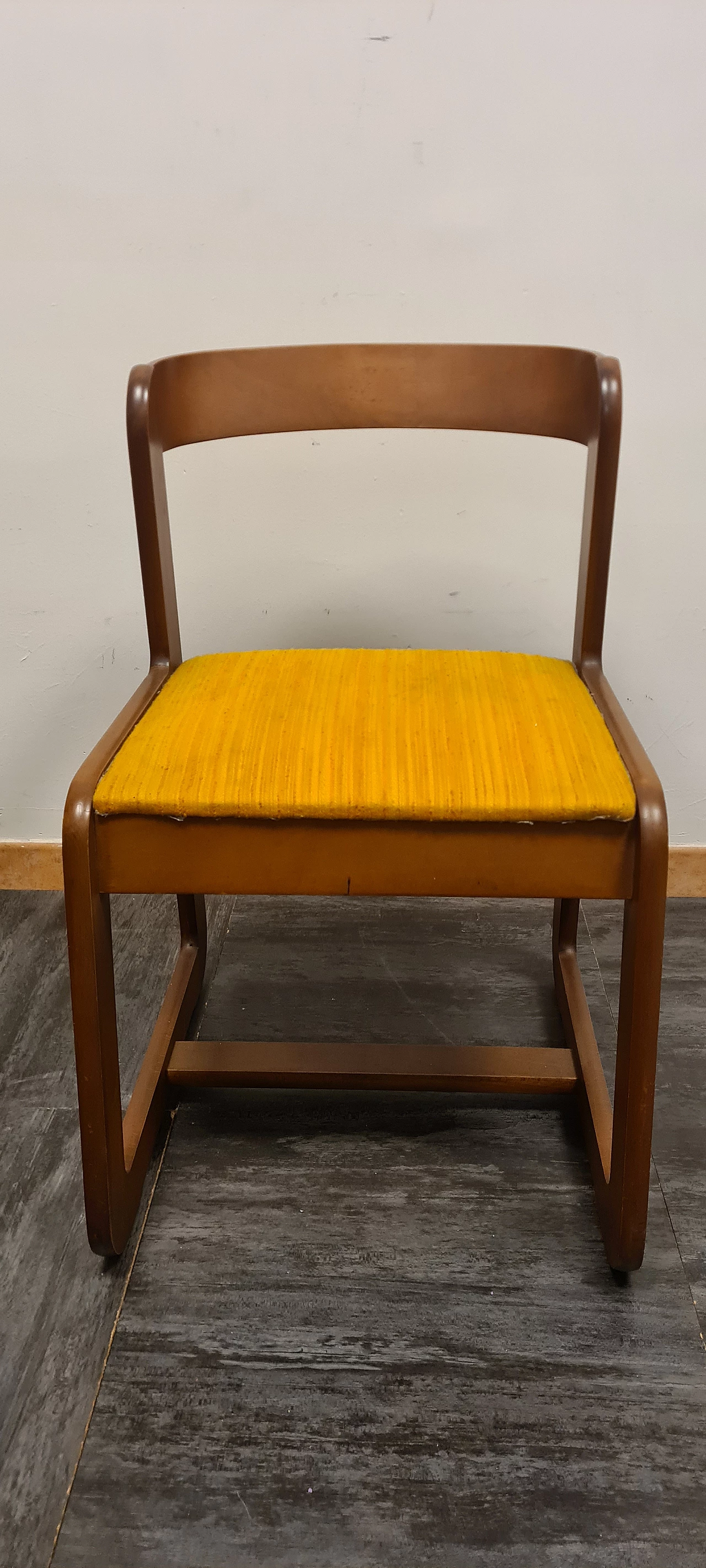 Coppia di Sedie in legno di Willy Rizzo per Mario Sabot, anni '70 4