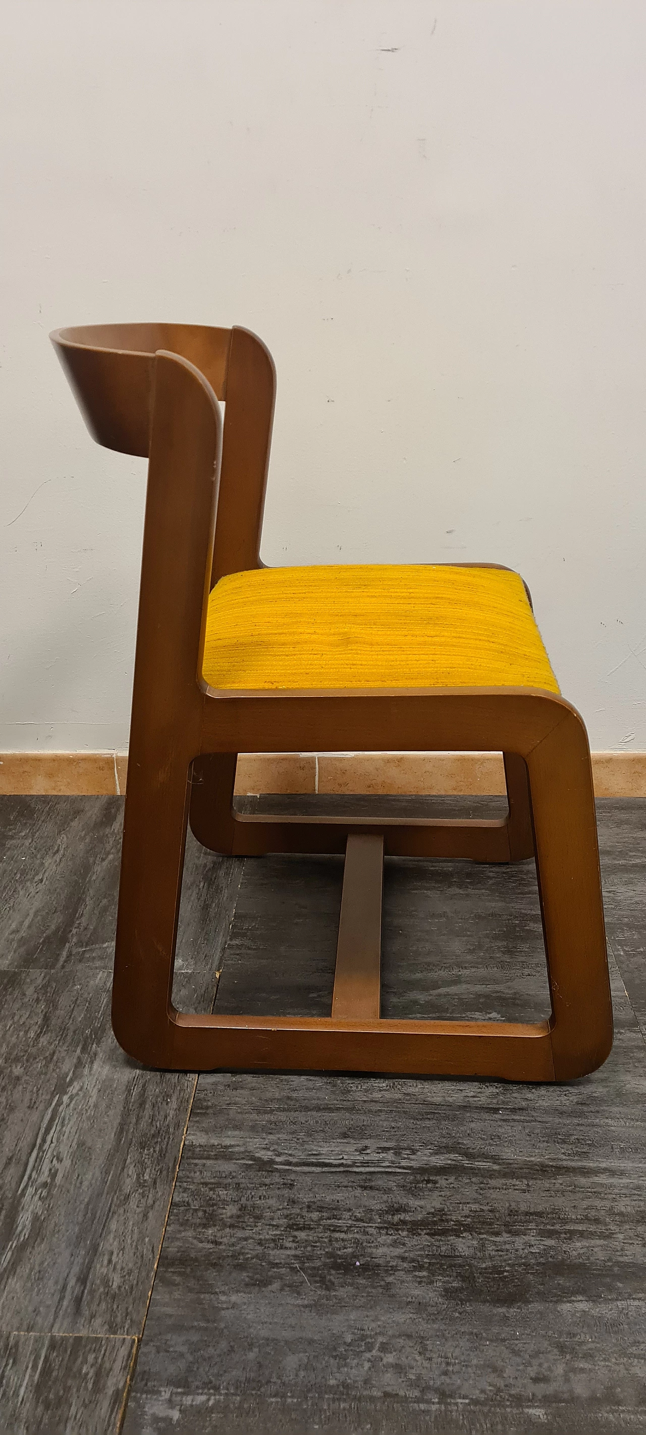 Coppia di Sedie in legno di Willy Rizzo per Mario Sabot, anni '70 6