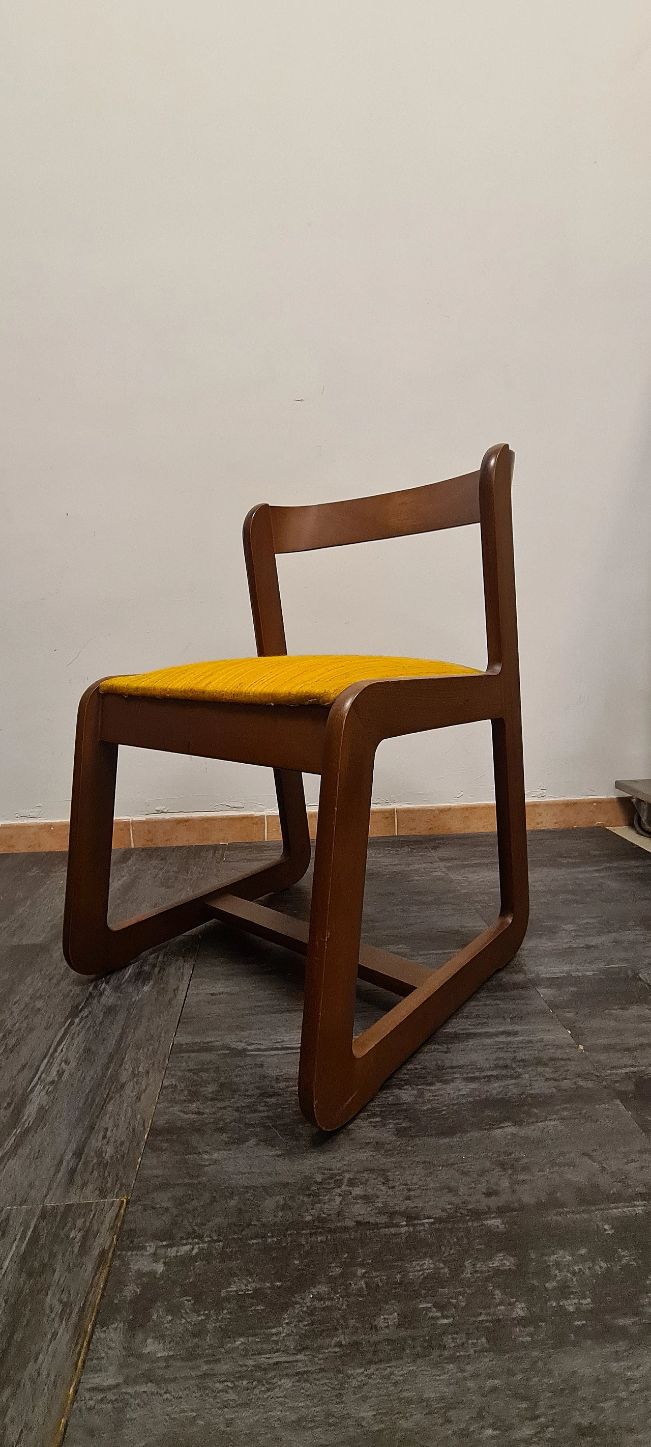 Coppia di Sedie in legno di Willy Rizzo per Mario Sabot, anni '70 9