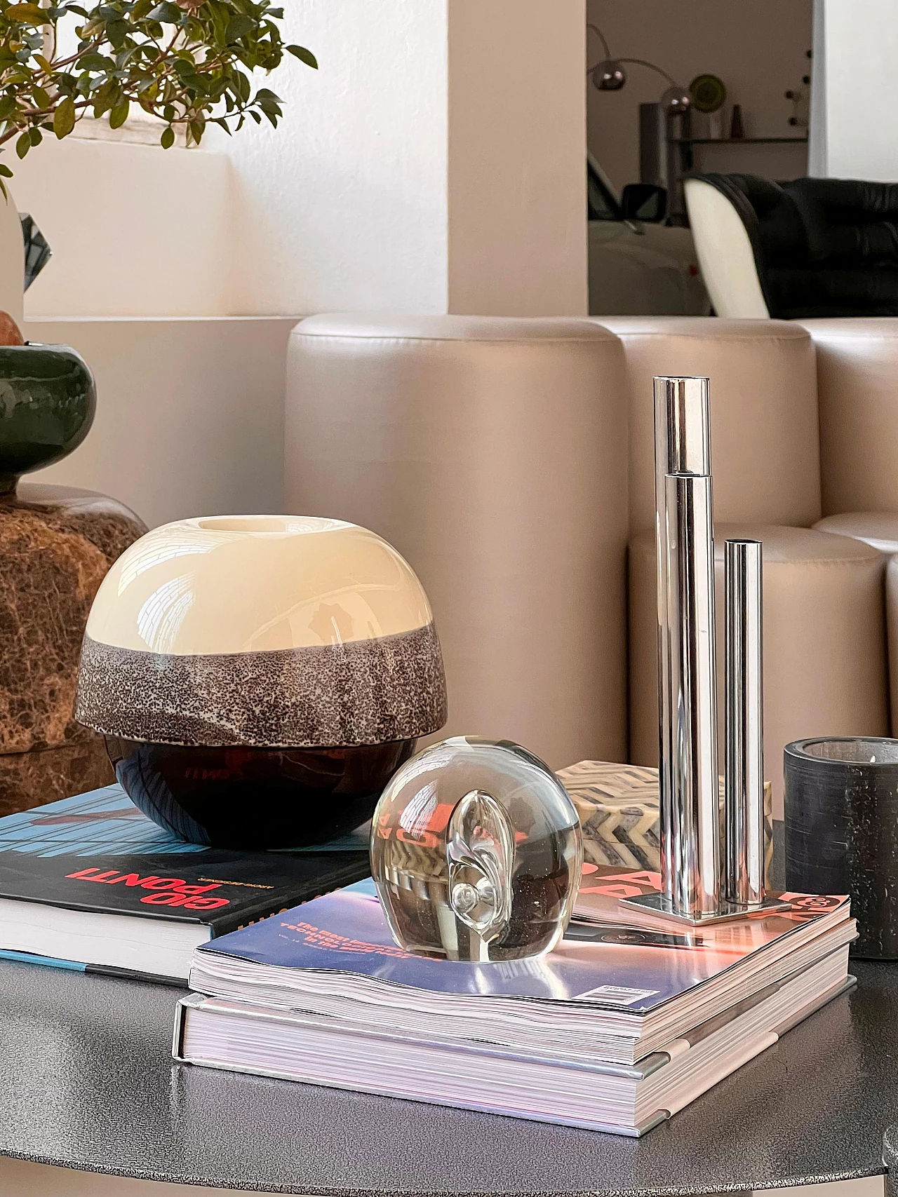 Transparent Murano glass paperweight with bubbles, 1960s 2