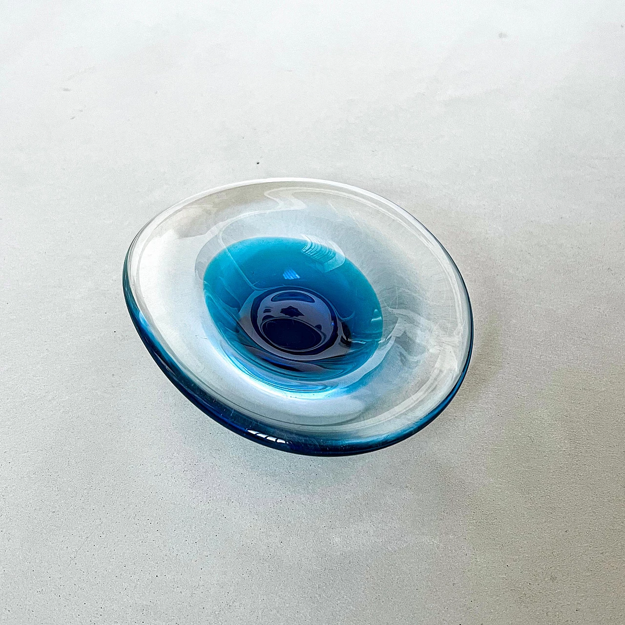 Transparent and blue submerged Murano glass bowl, 1960s 7