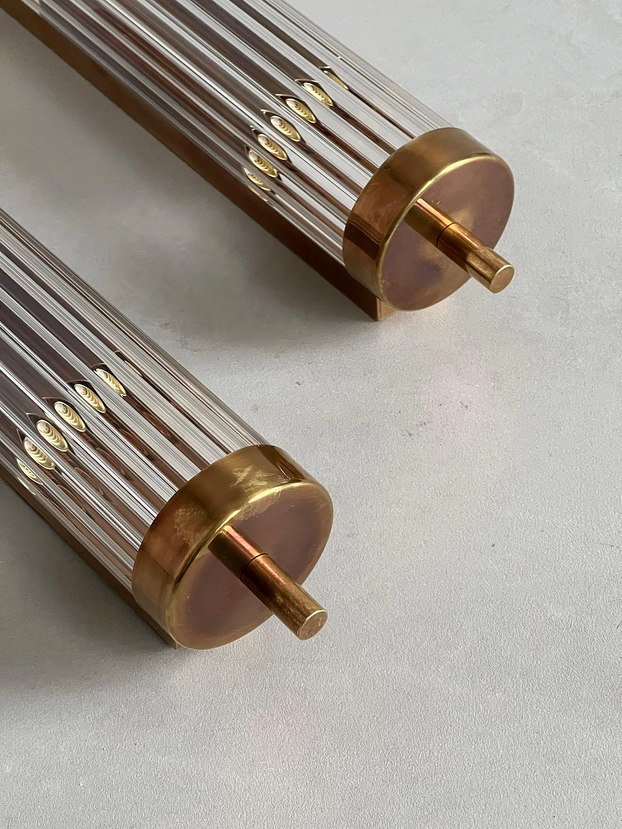 Art Deco style brass and fluted glass wall light 3