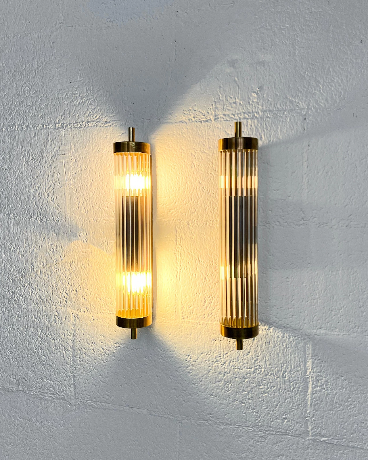 Art Deco style brass and fluted glass wall light 16