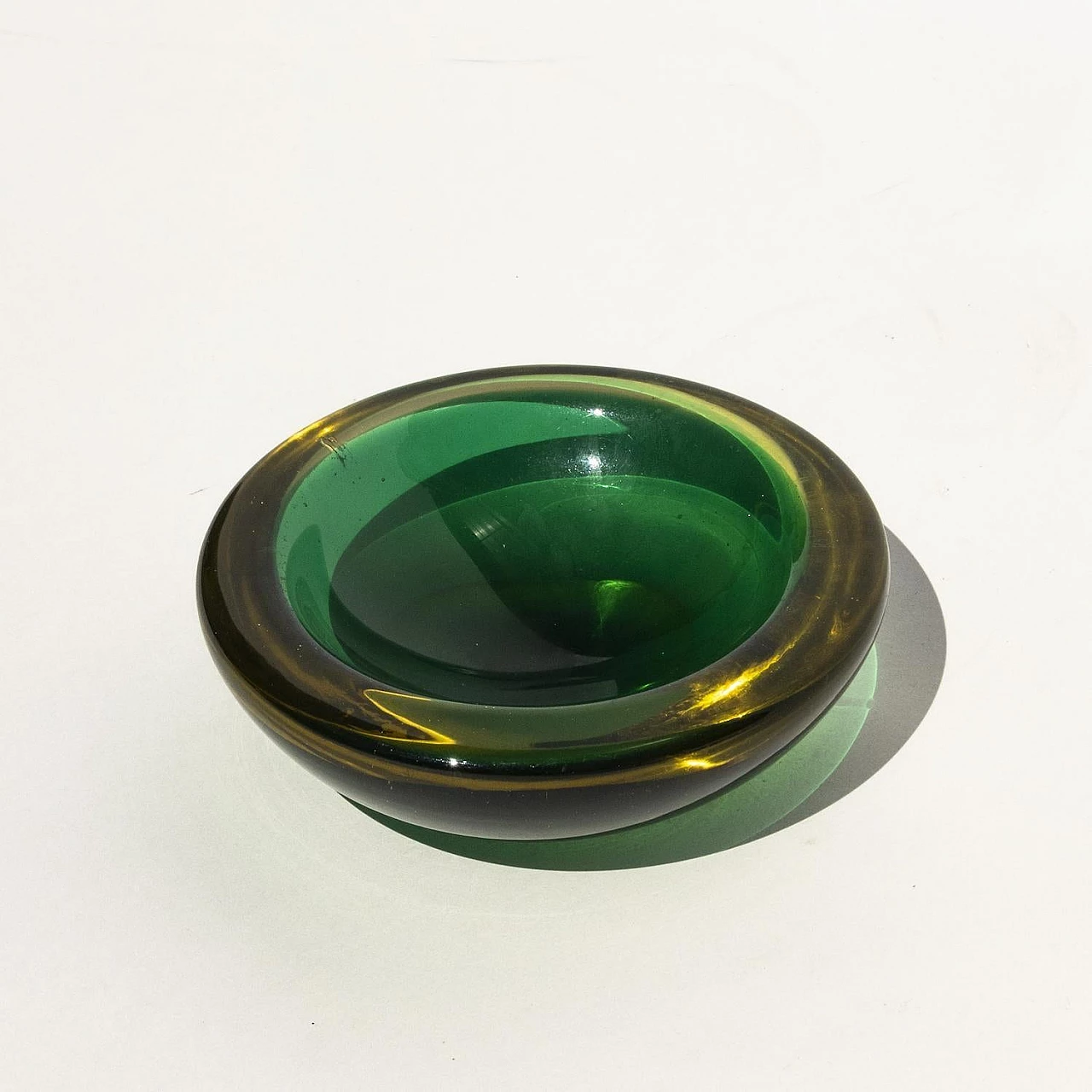 Yellow and green submerged Murano glass bowl, 1960s 2
