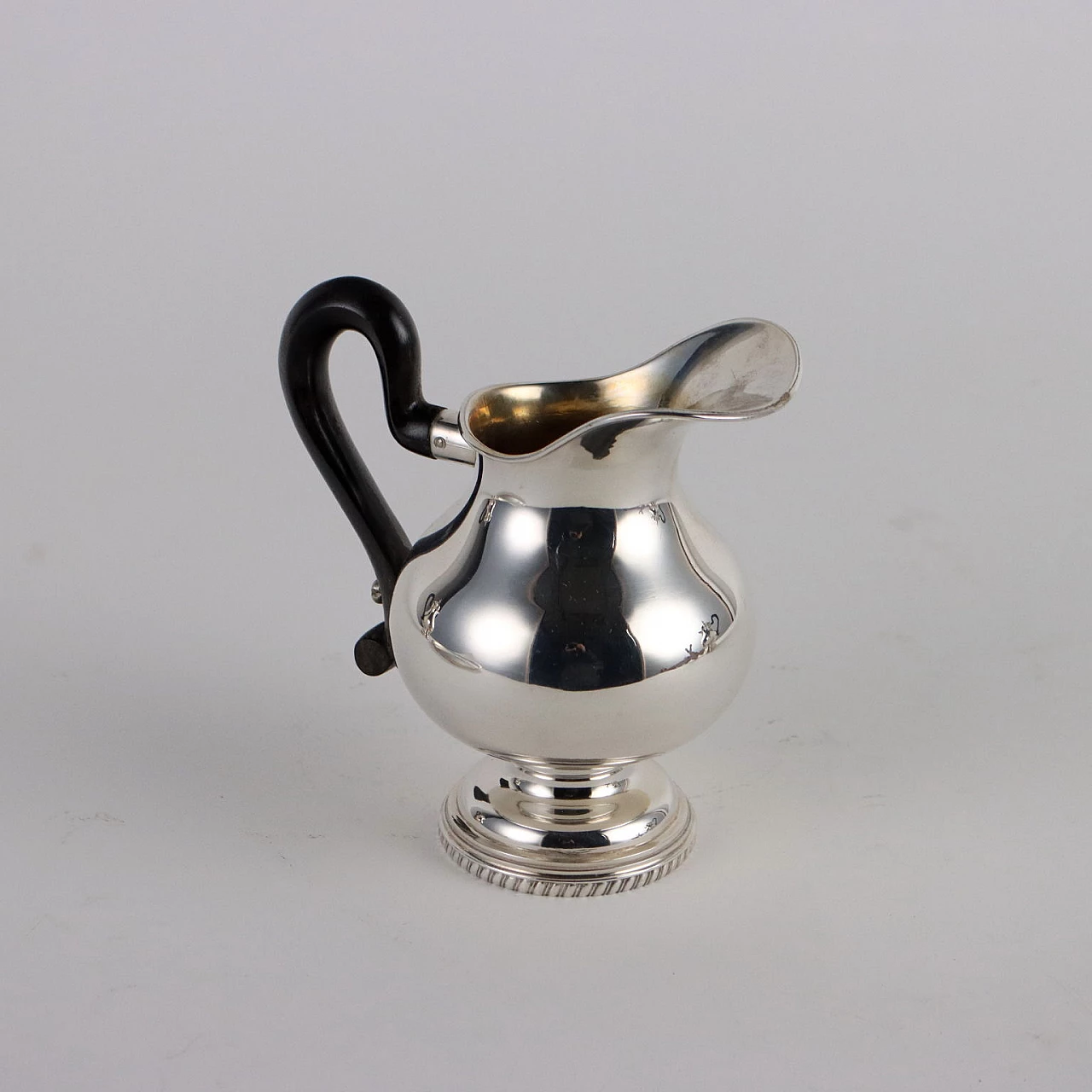 Tea and coffee silverware by Romeo Miracoli 6