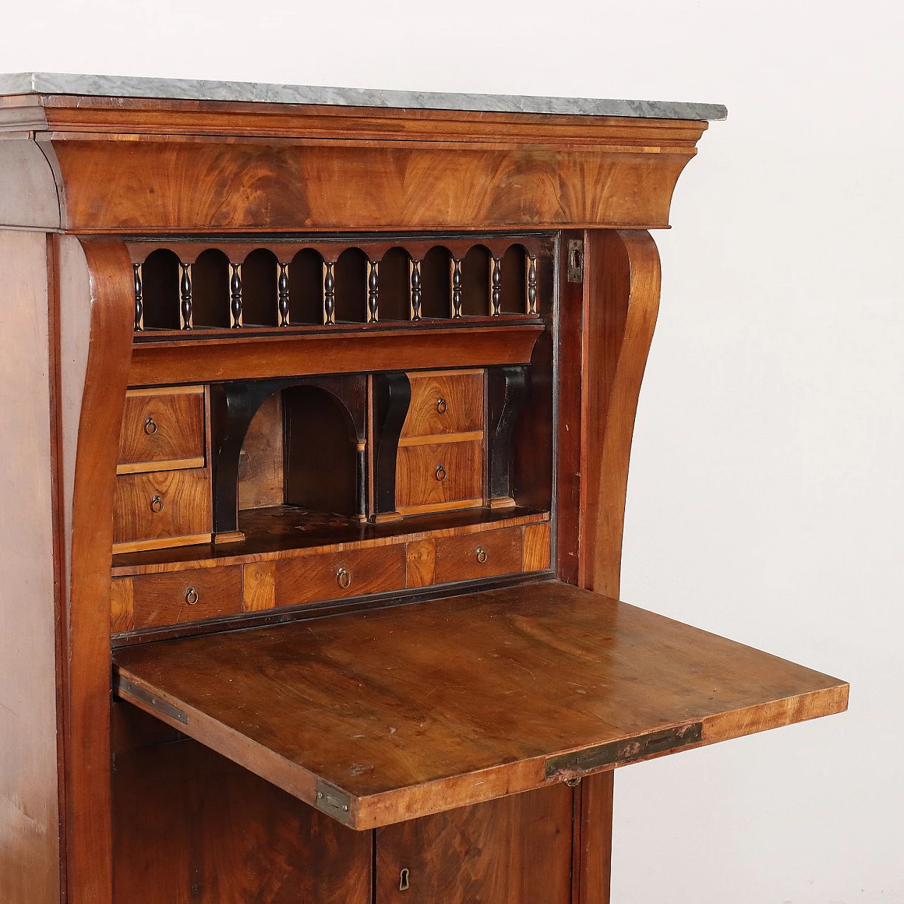 Secrétaire in mahogany and walnut with marble top, 19th century 3