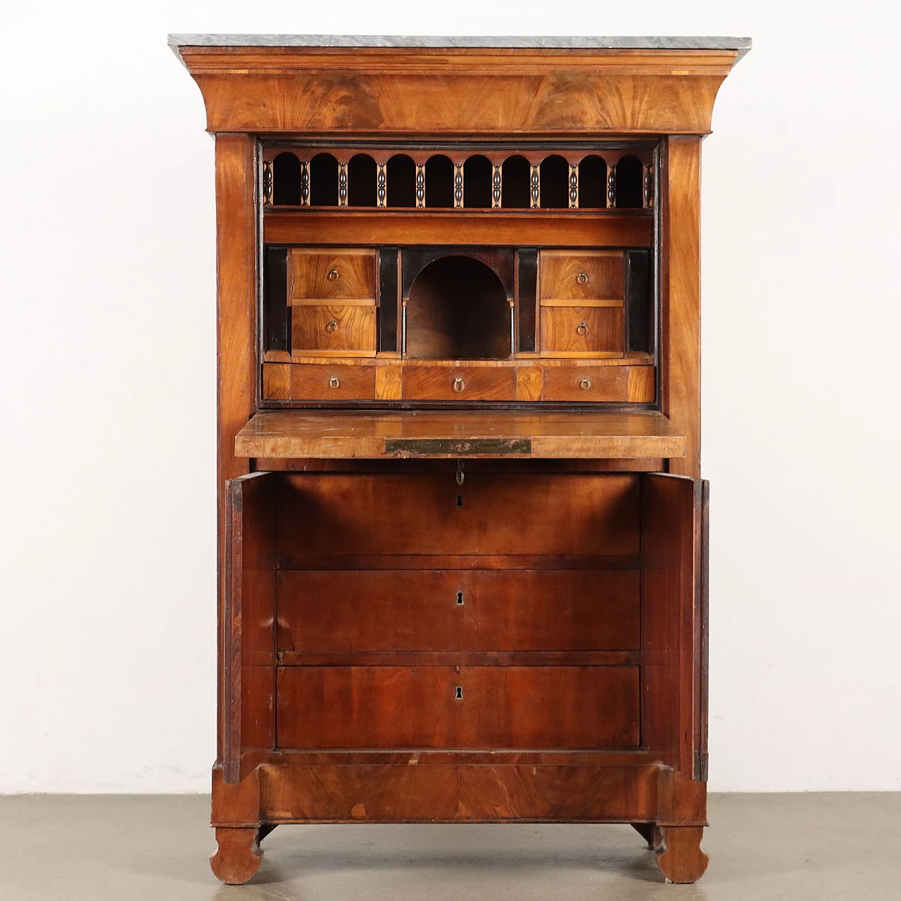 Secrétaire in mahogany and walnut with marble top, 19th century 4