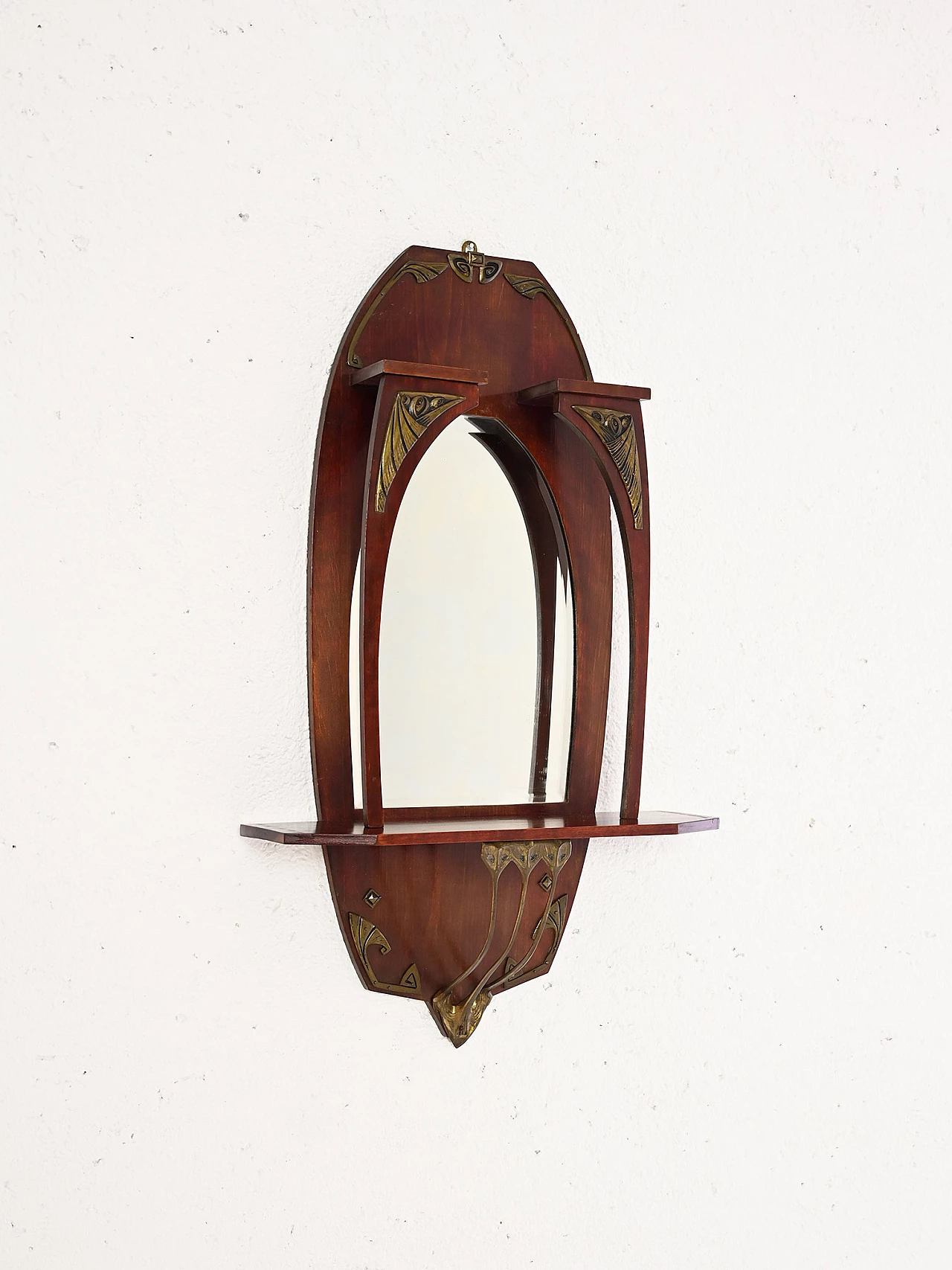 Specchio con cornice in legno e decorazioni in ottone, anni '30 1