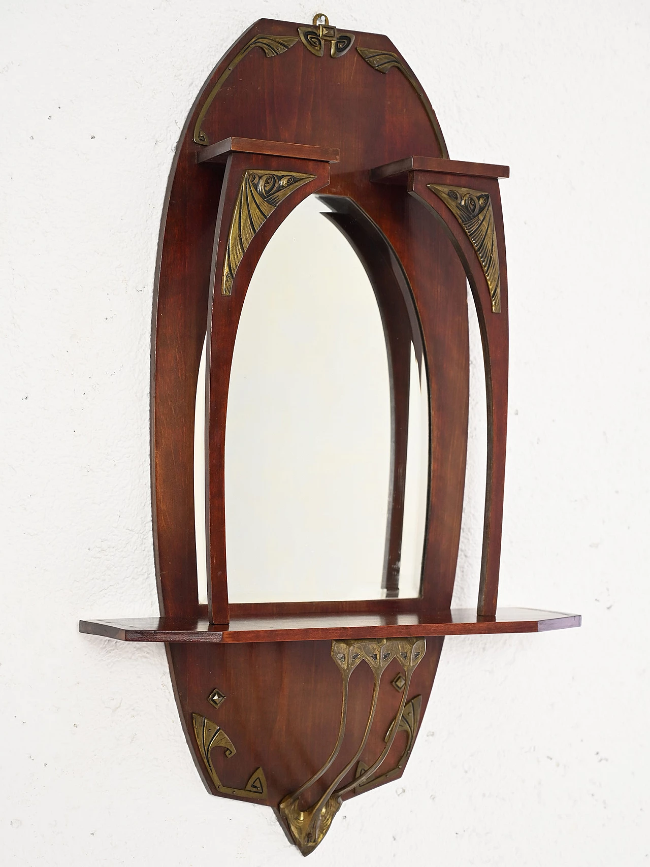 Specchio con cornice in legno e decorazioni in ottone, anni '30 2