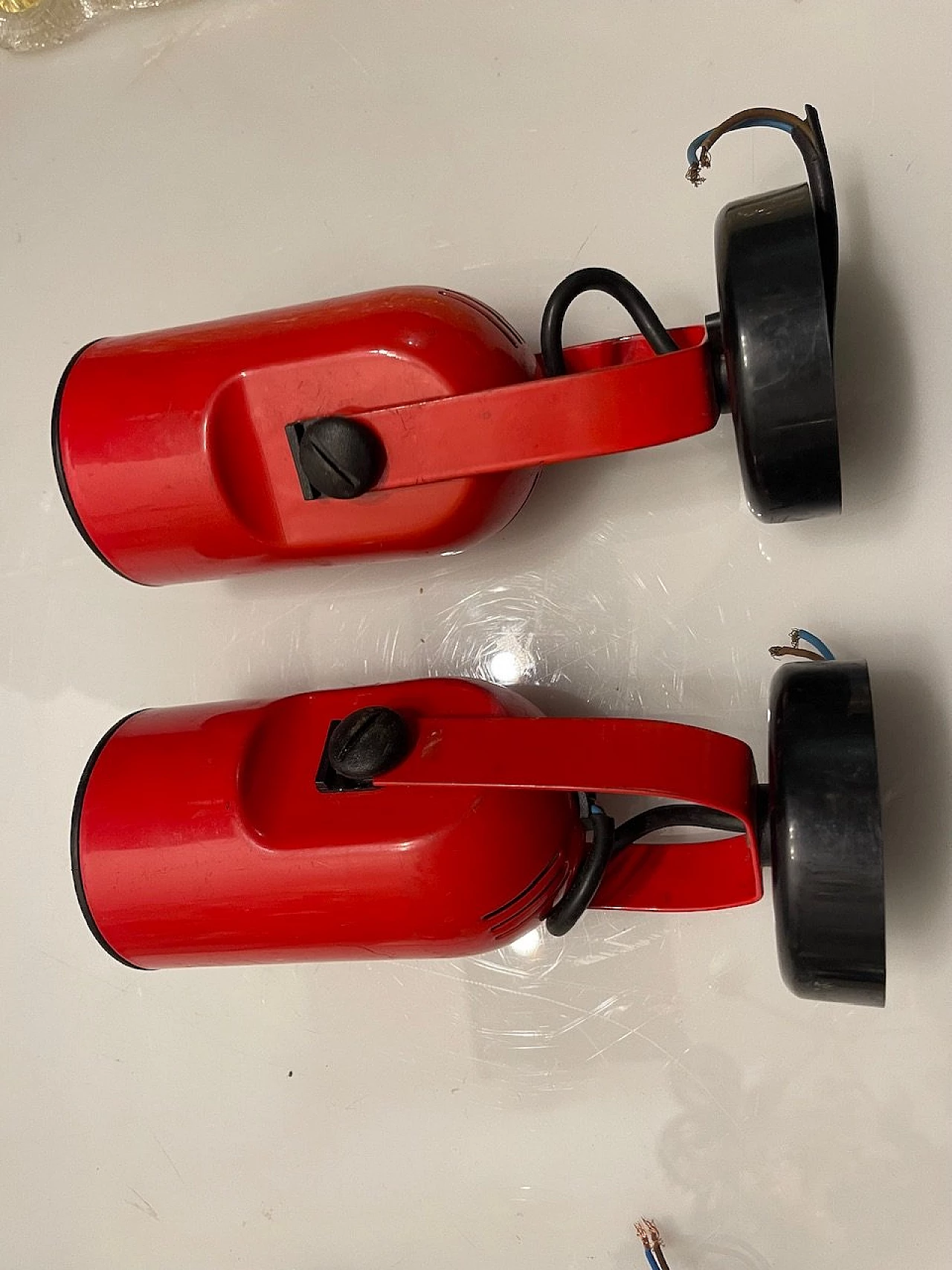 Pair of adjustable red and black metal sconces, 1970s 3