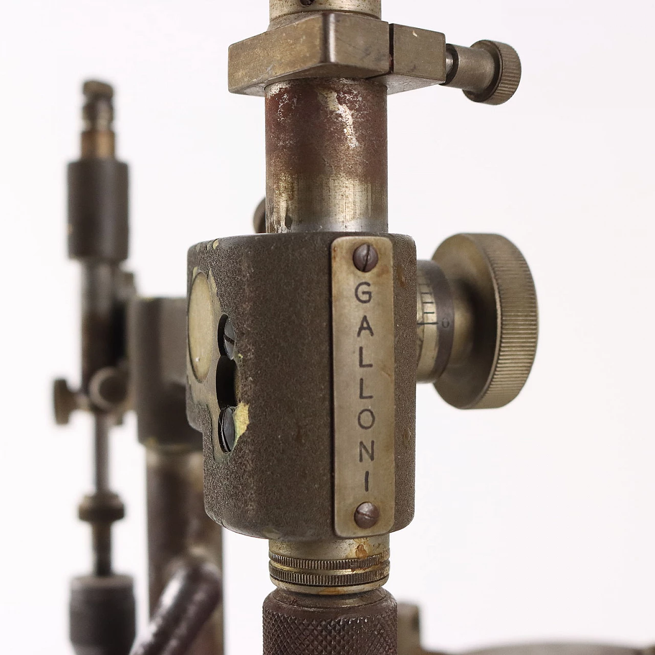 Iron and brass Galloni dental parallelometer 10