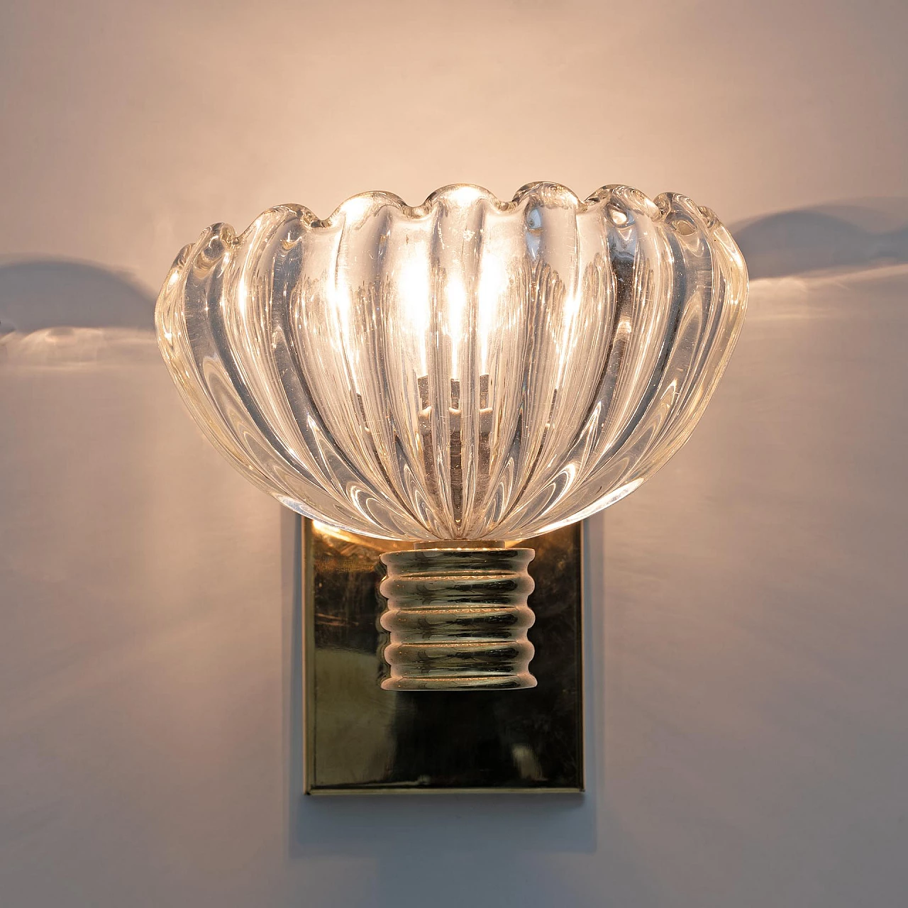 Coppia di applique Art Déco attribuite a Barovier & Toso, anni '40 4