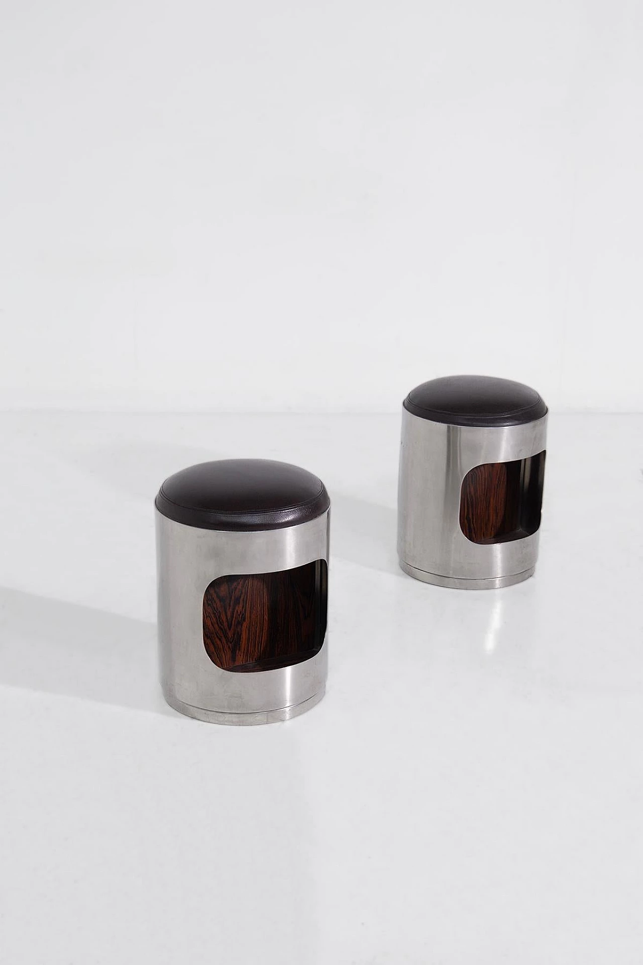 Pair of stools attributed to Vittorio Introini, 1960s 2