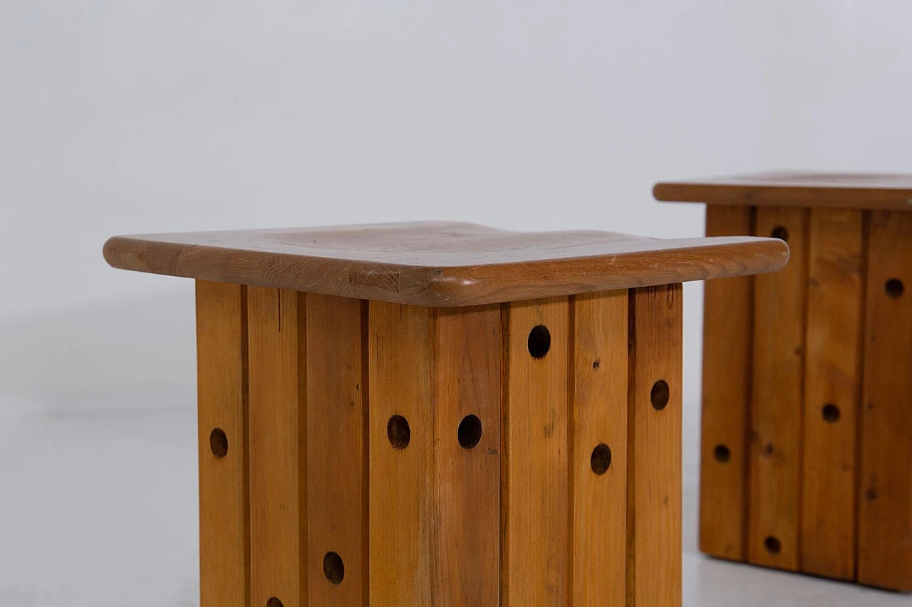 Pair of pine stools attributed to Giuseppe Rivadossi, 1970s 6
