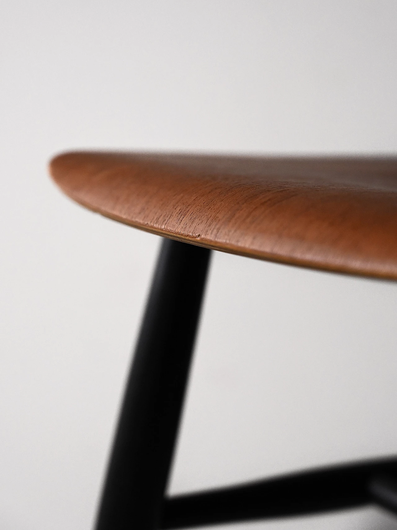 Coppia di Sedie Fanett di Ilmari Tapiovaara, anni '60 11