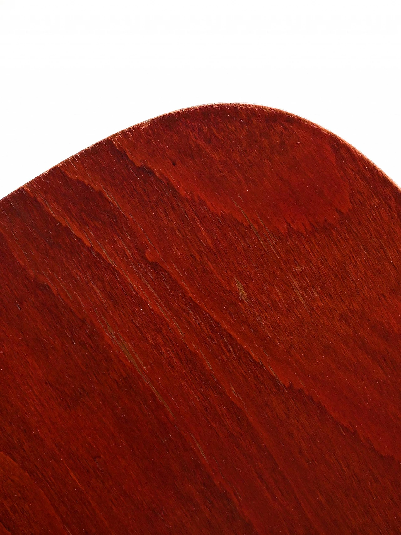 4 Sedie rosse in legno con schienale a doghe affusolate, anni '60 5