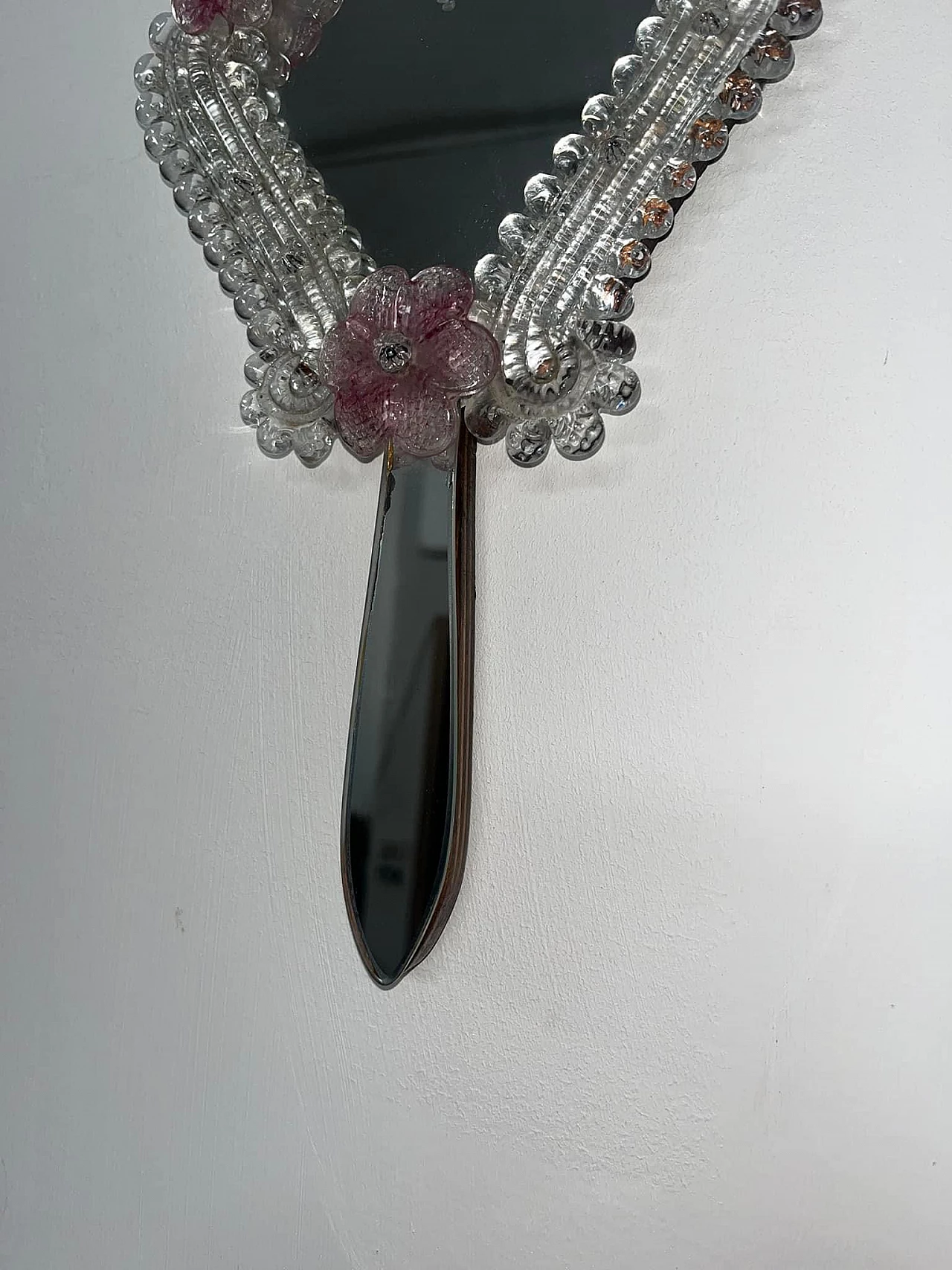 Murano glass mirror with pink floral motifs, 1950s 5