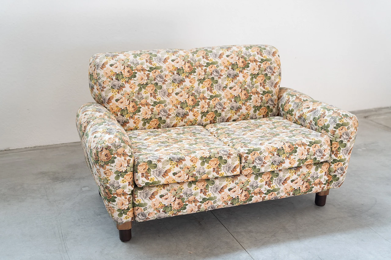 2-Seater sofa with floral fabric and wooden structure, 1970 2