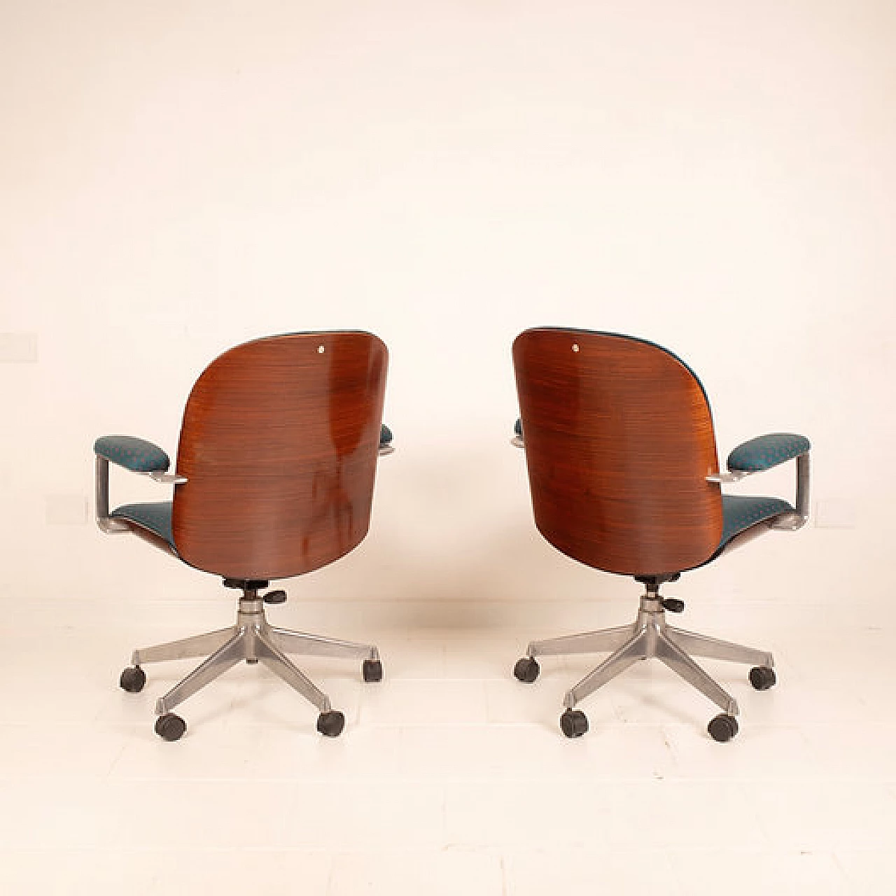 Pair of Parioli 8105 office chairs by Ennio Fazioli for MIM Roma 11