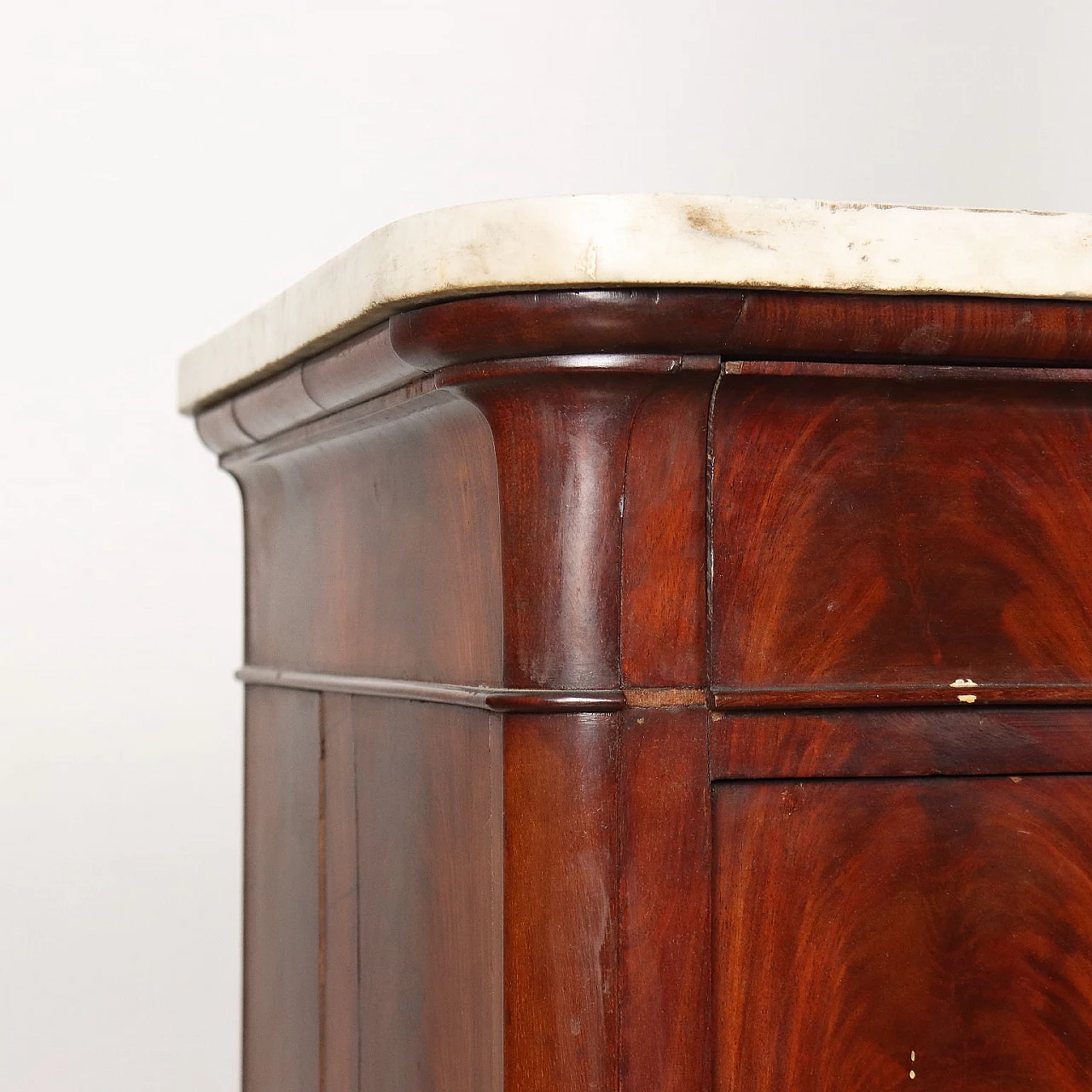 Dressing table in mahogany veneer and marble top, 19th century 4