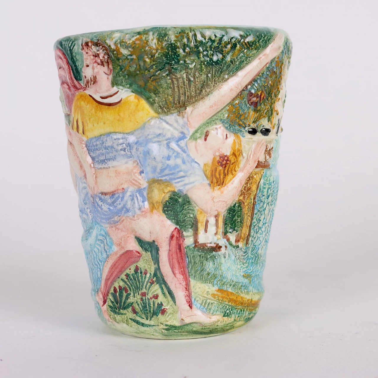 Vase in Tivoli's majolica with bas-relief work 4