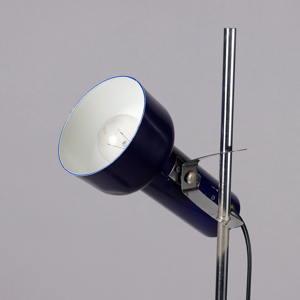 Adjustable floor lamp in chrome-plated and enamelled metal, 1970s 5