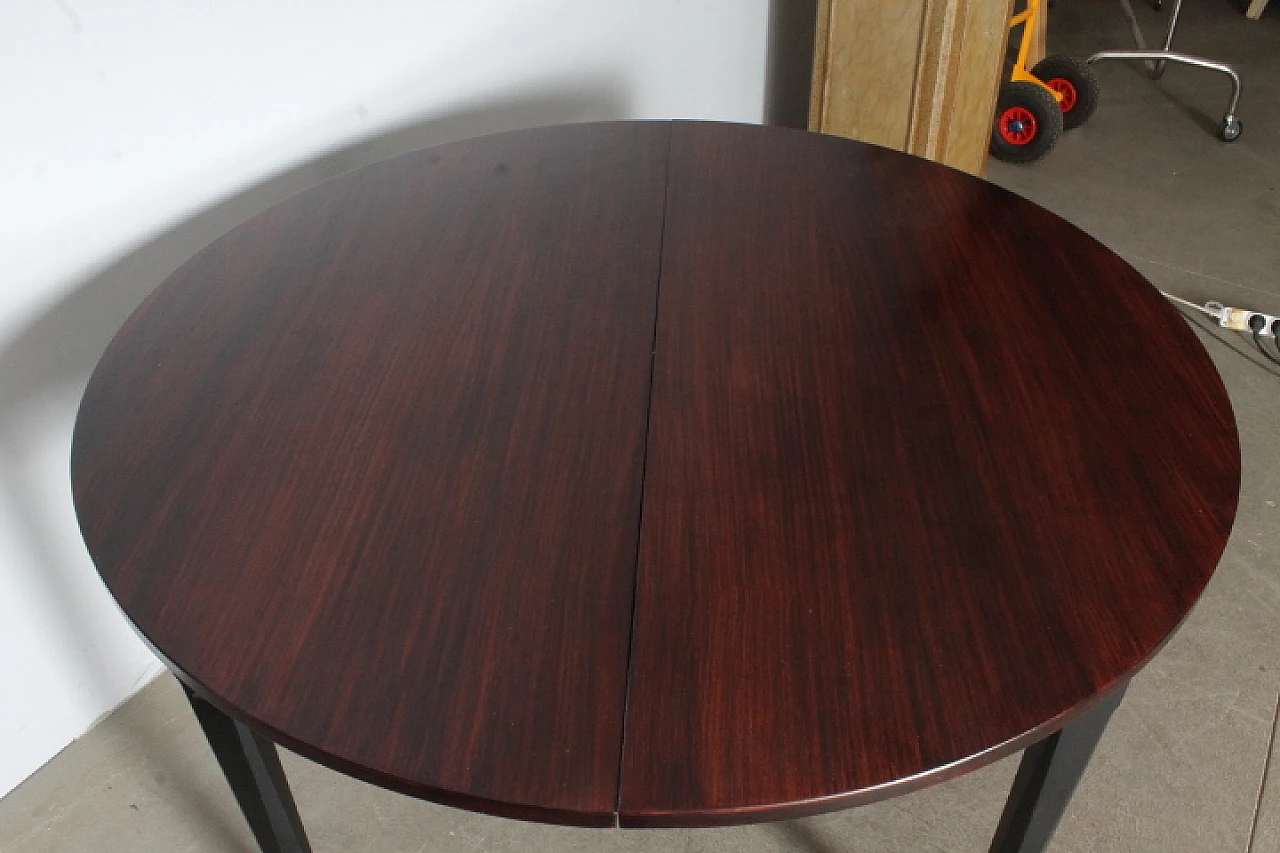 Round rosewood table by Stildomus, 1960s 1