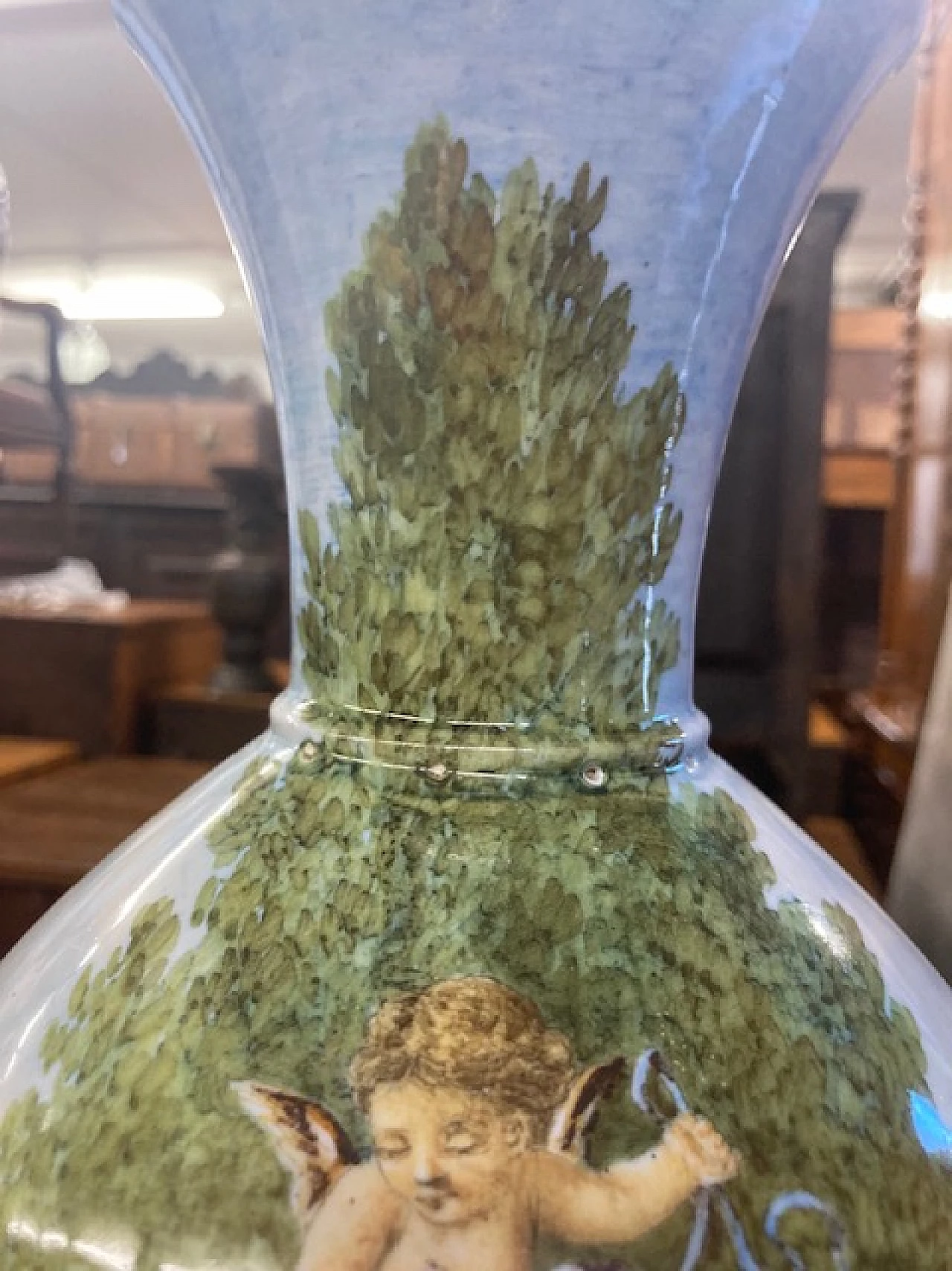 Vaso in maiolica con putti di Ginori, 1850 10