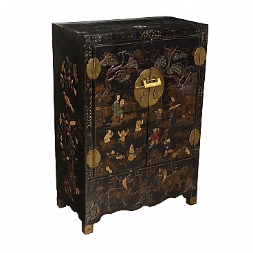 Cabinet in lacquered wood and carved jade decorations