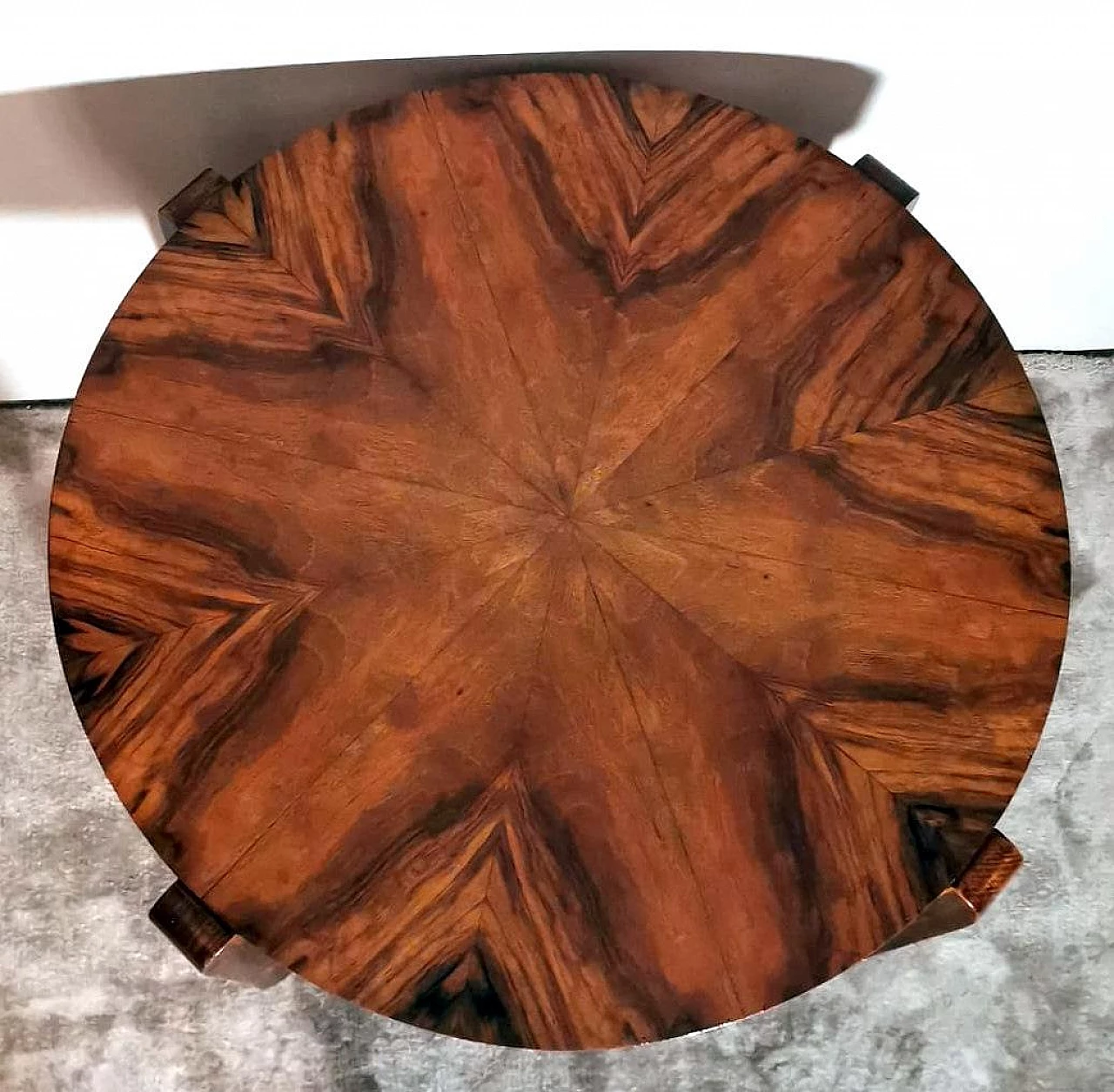 Art Deco round walnut coffee table, 1930s 10