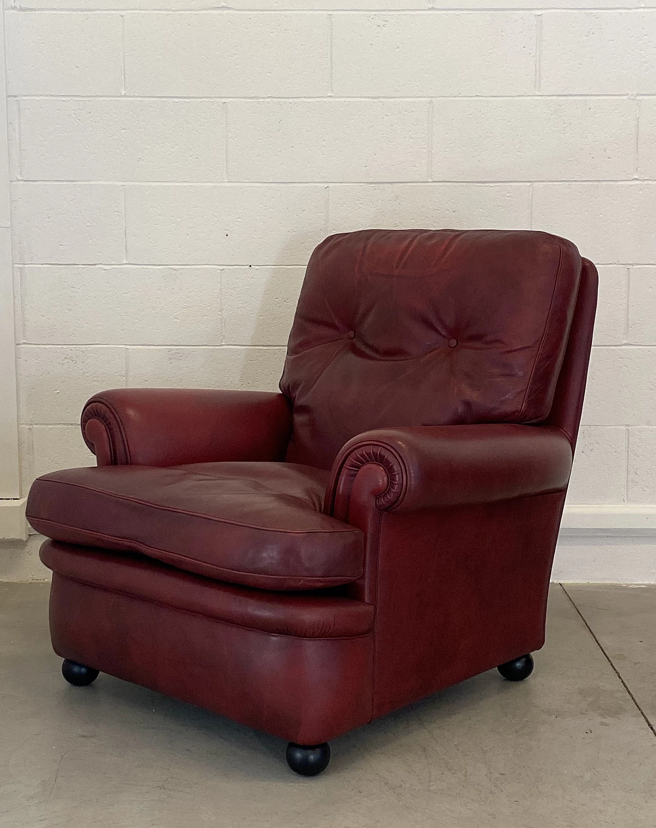 Red leather armchair by Frau, 1980s 2