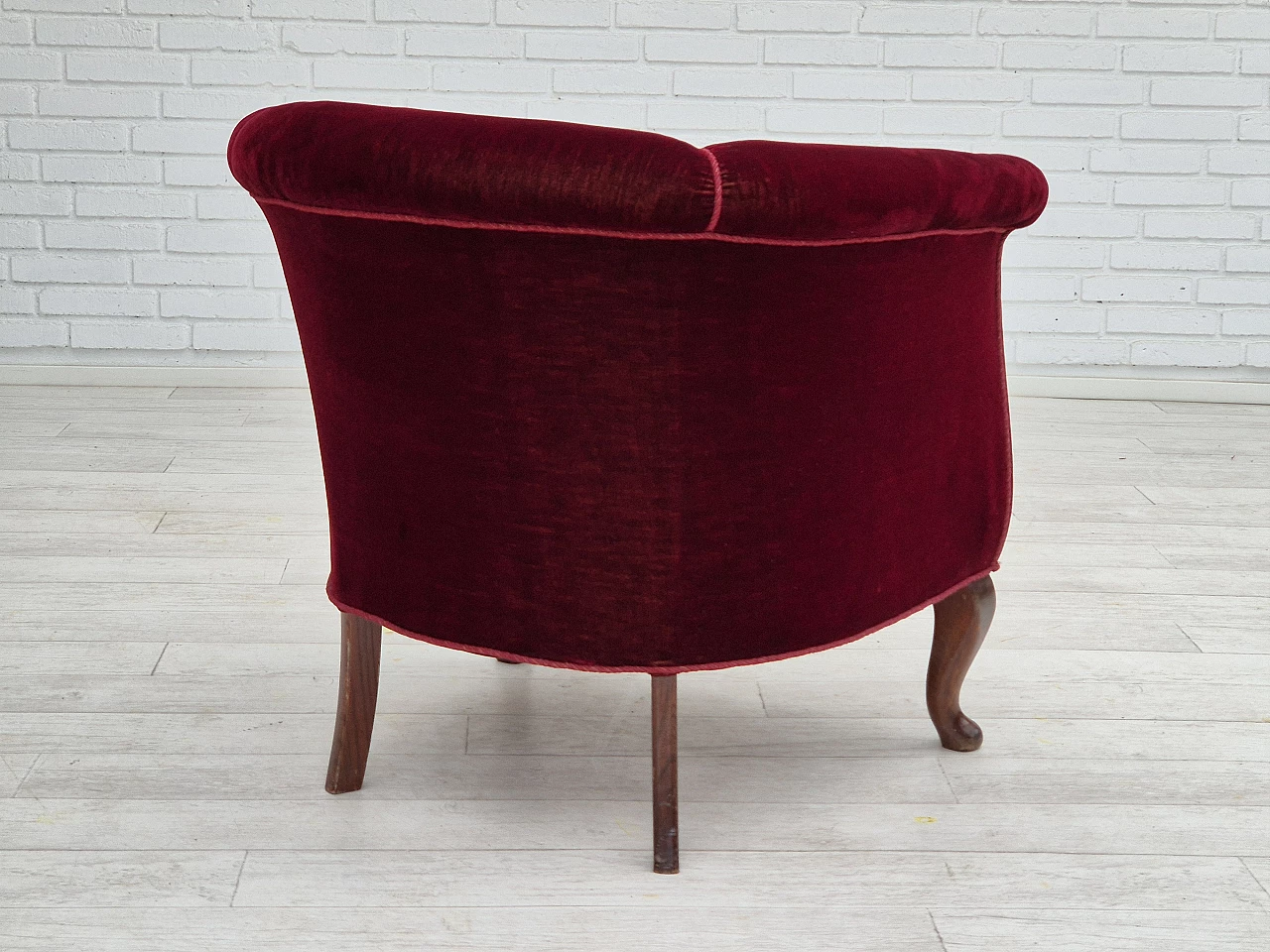 Danish armchair in cherry-red velour and beechwood, 1960s 7