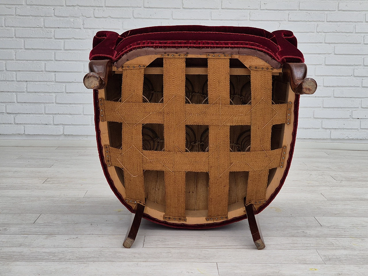 Danish armchair in cherry-red velour and beechwood, 1960s 12