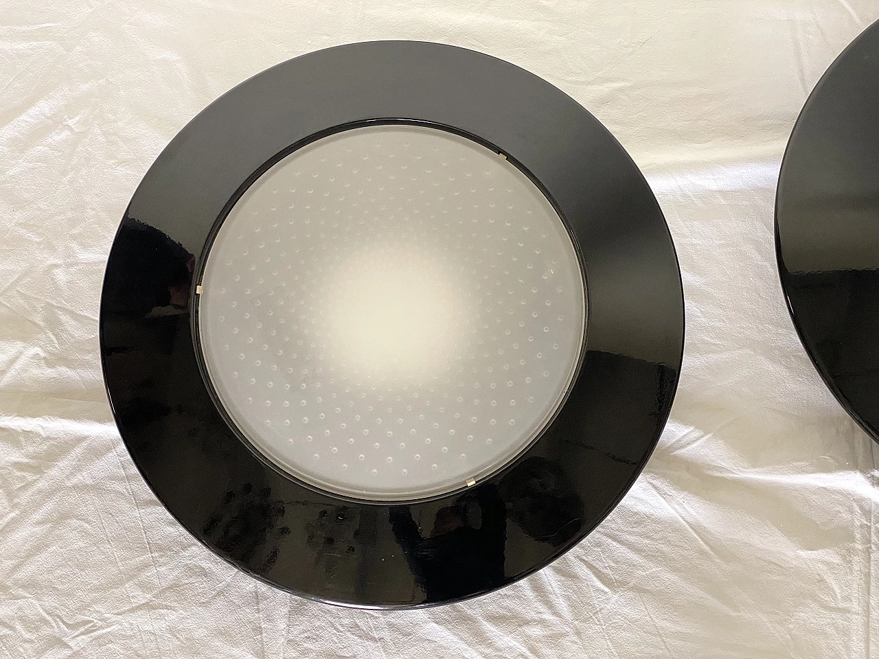 Pair of Mira/P ceiling lights in glass and metal by Arteluce, 1990s 8