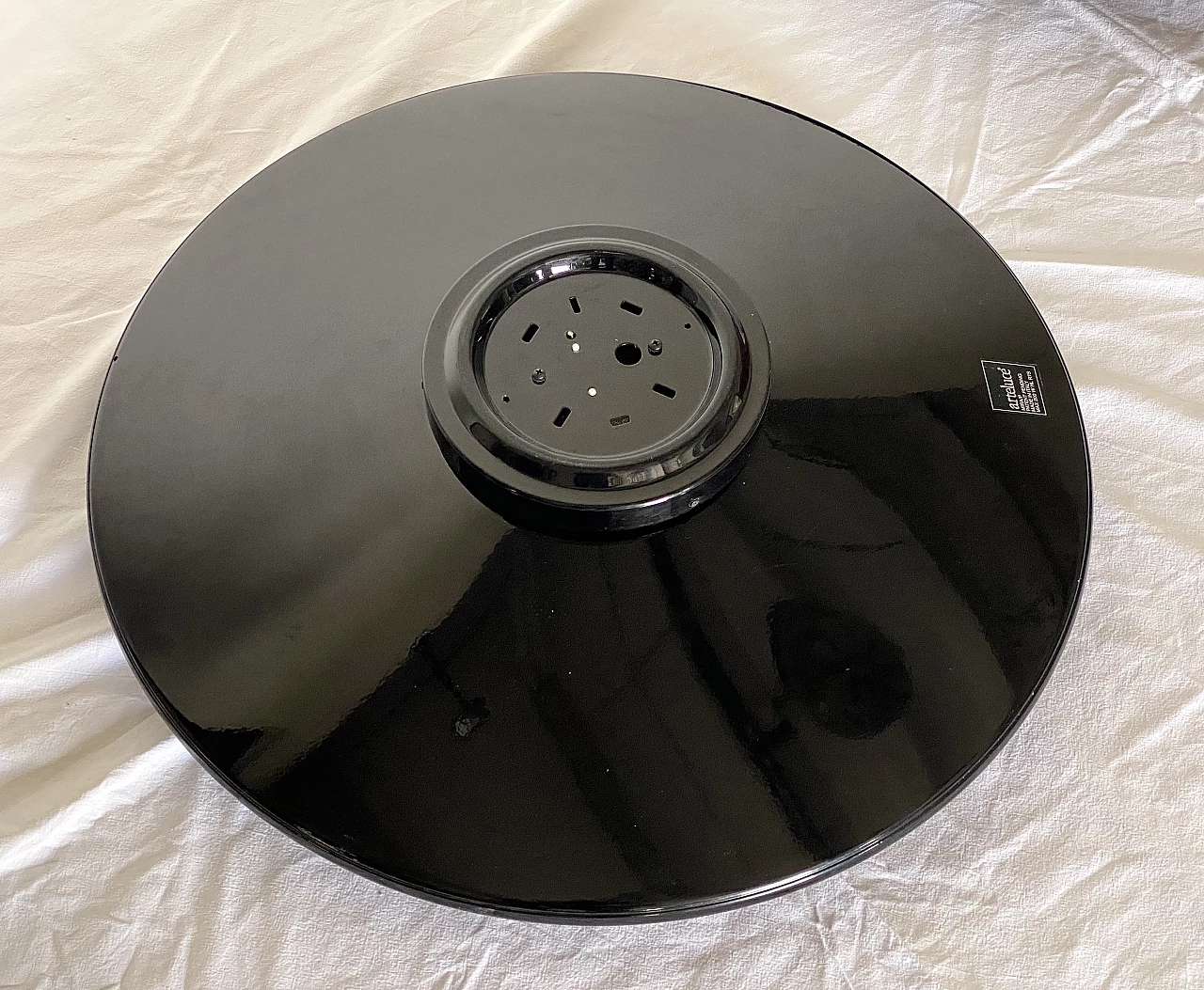 Pair of Mira/P ceiling lights in glass and metal by Arteluce, 1990s 12