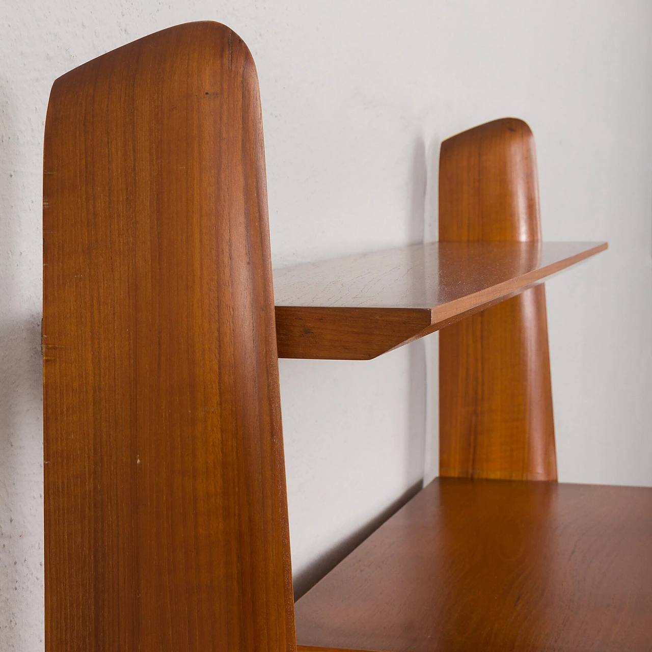 Bar cabinet with pull-out shelf attributed to Ico Parisi, 1950s 12