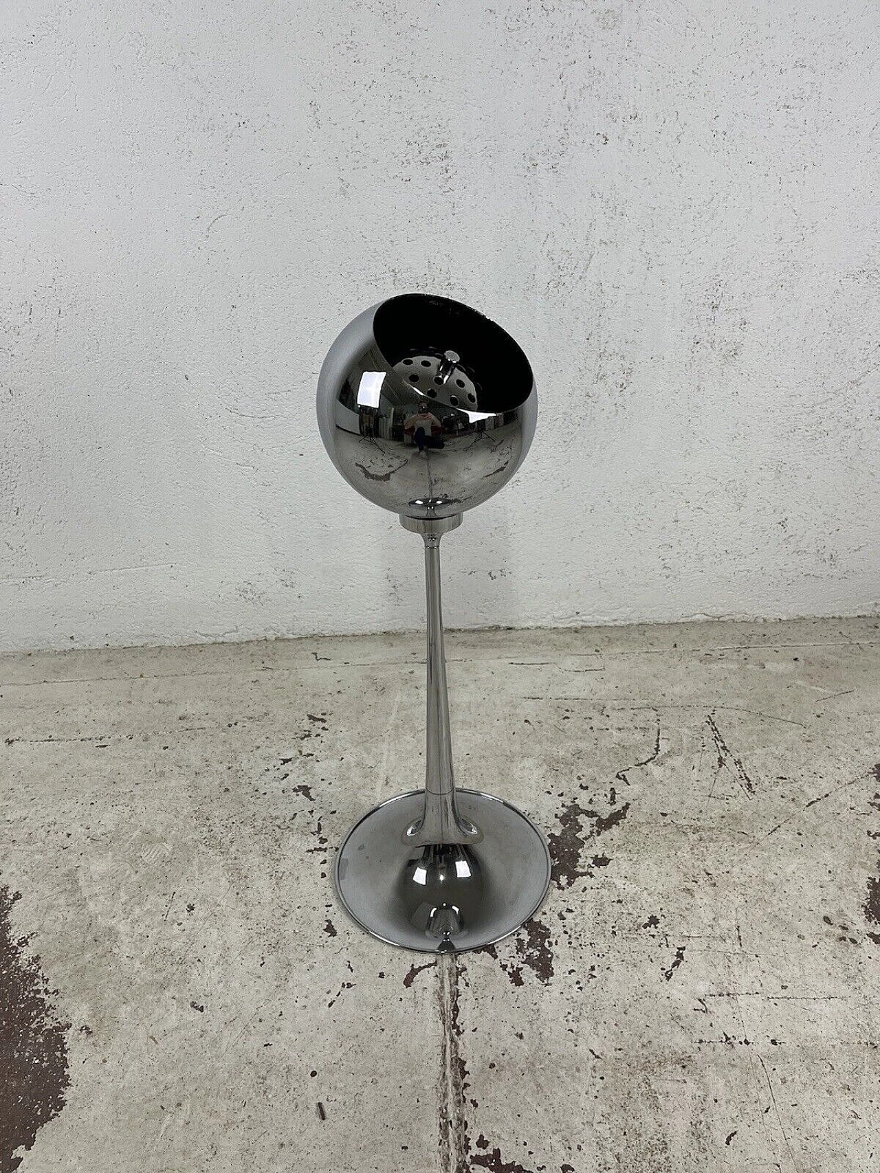 Posacenere da terra Space Age in acciaio di Reggiani, anni '60 2