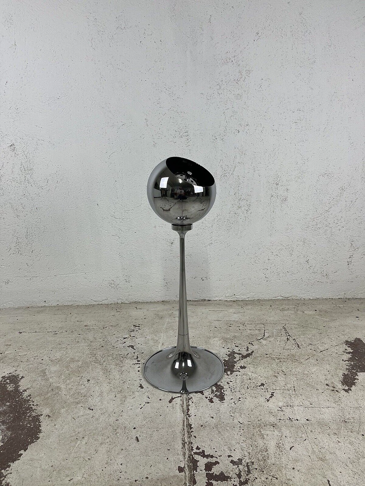 Posacenere da terra Space Age in acciaio di Reggiani, anni '60 13