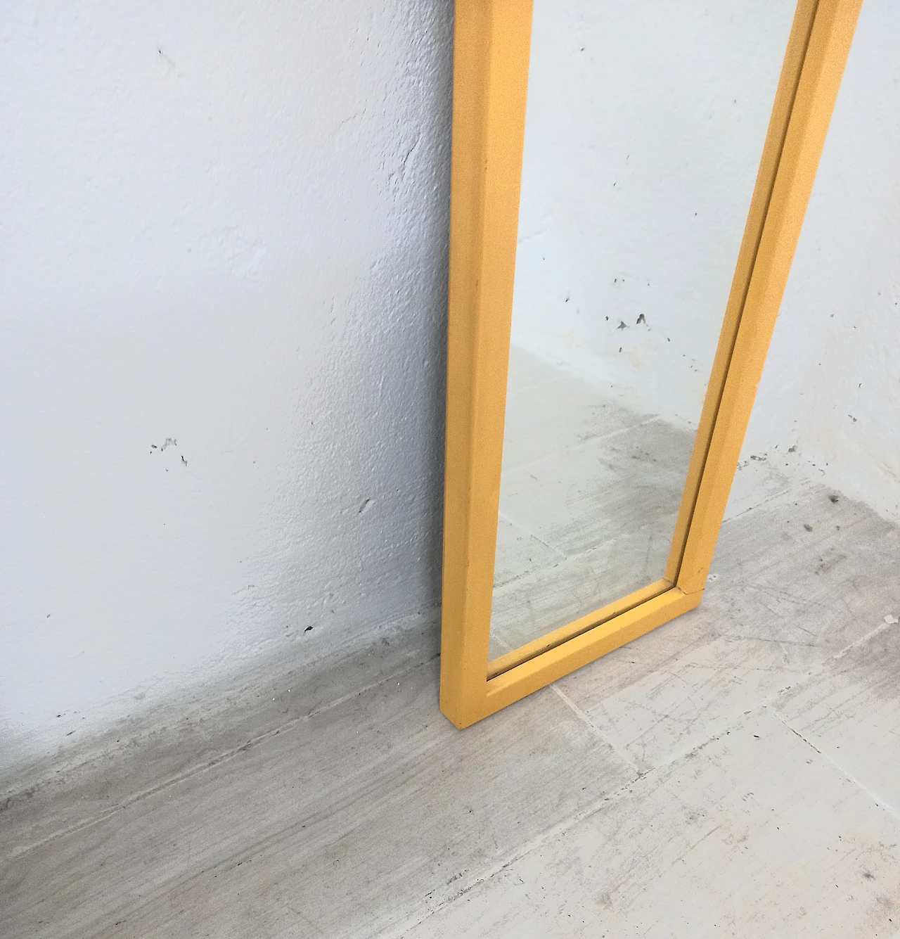 Specchio giallo 4270 di Anna Castelli Ferrieri per Kartell, 1989 2