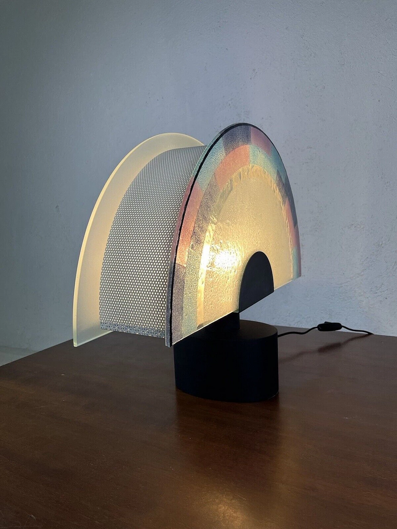 Memphis style metal and Murano glass table lamp, 1980s 3