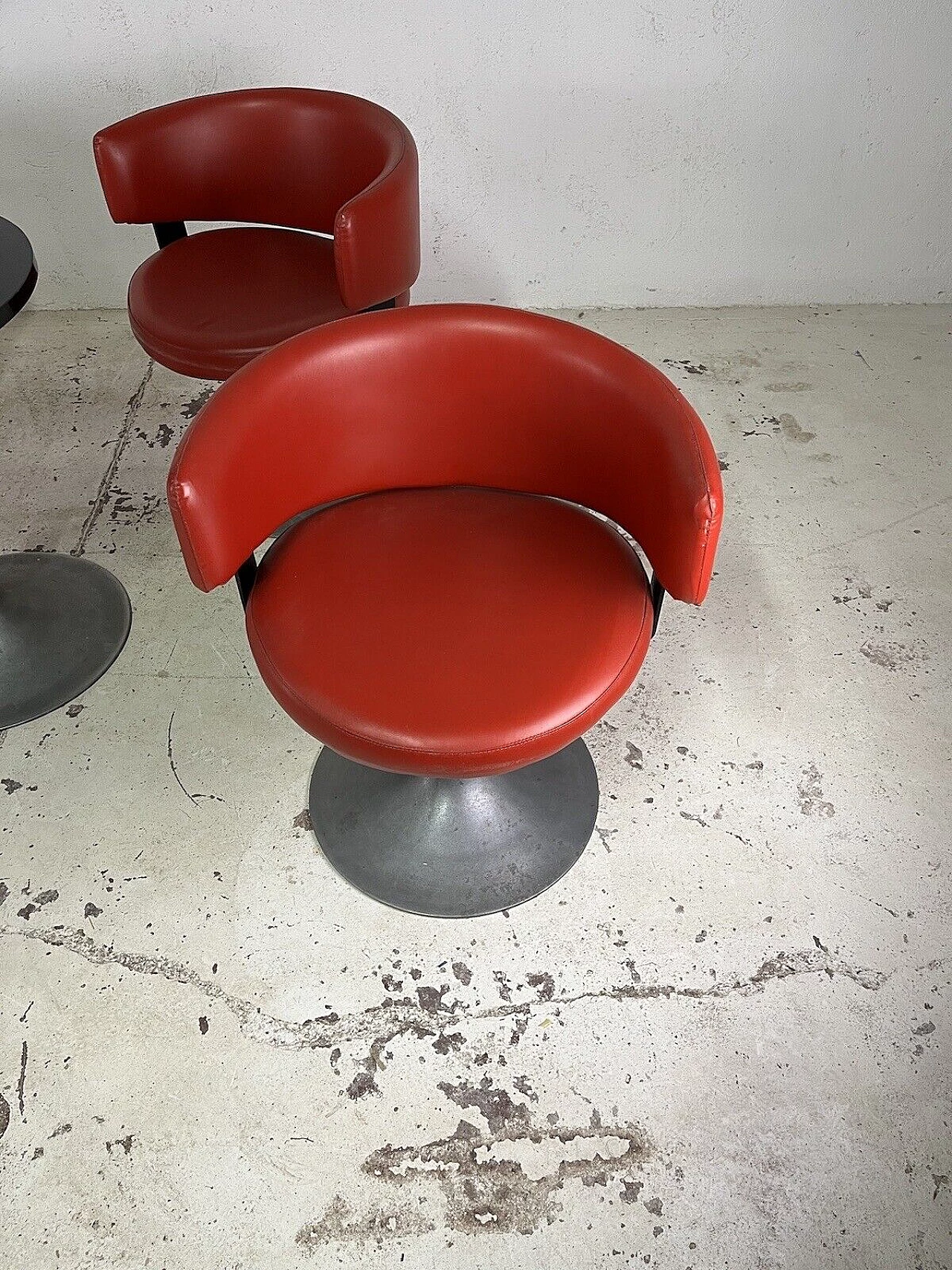 4 Space Age armchairs and side table, 1960s 7