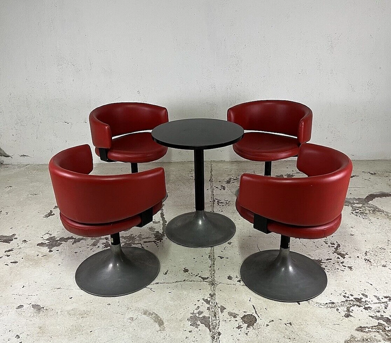 4 Space Age armchairs and side table, 1960s 13