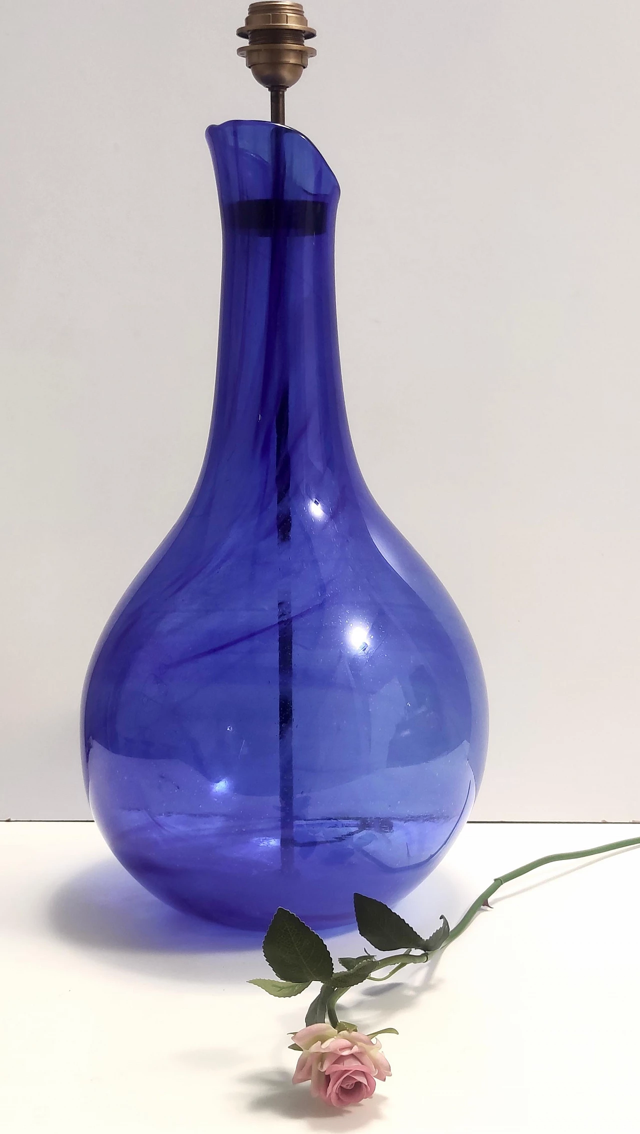 Lampada da tavolo in vetro di Murano blu, anni '70 5