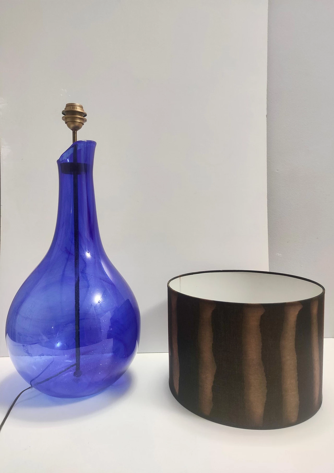 Lampada da tavolo in vetro di Murano blu, anni '70 6