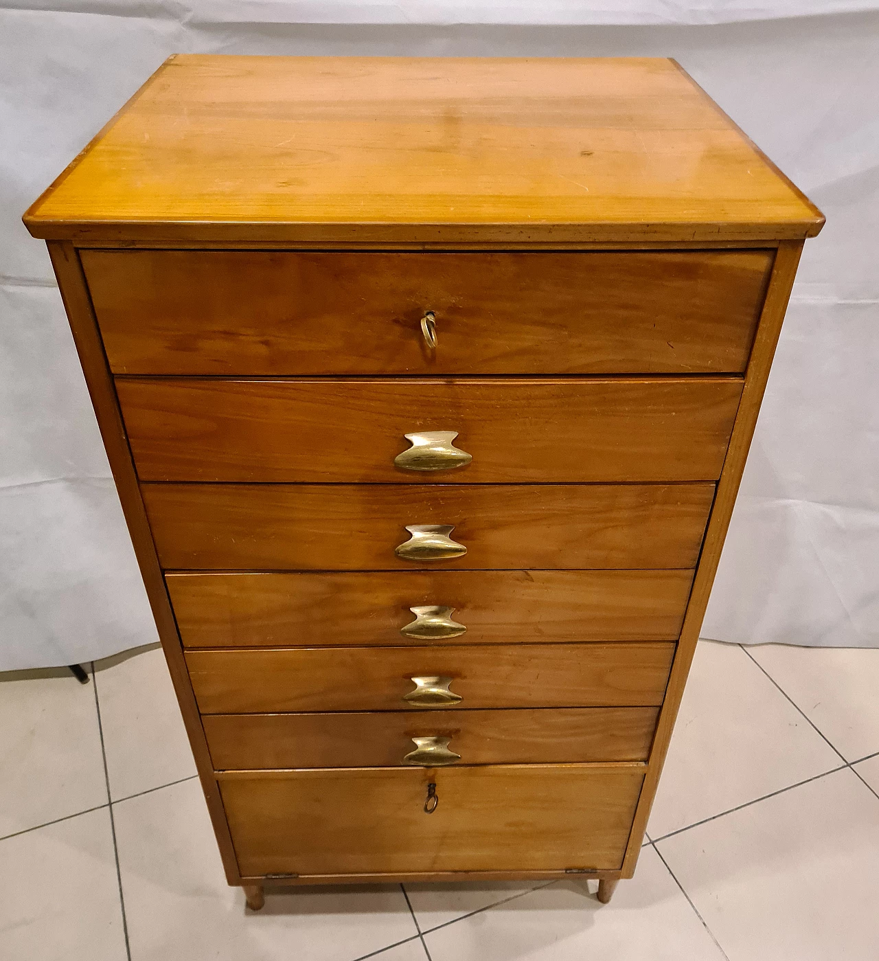 High chest of drawers in oak wood with brass handles, 1950s 2