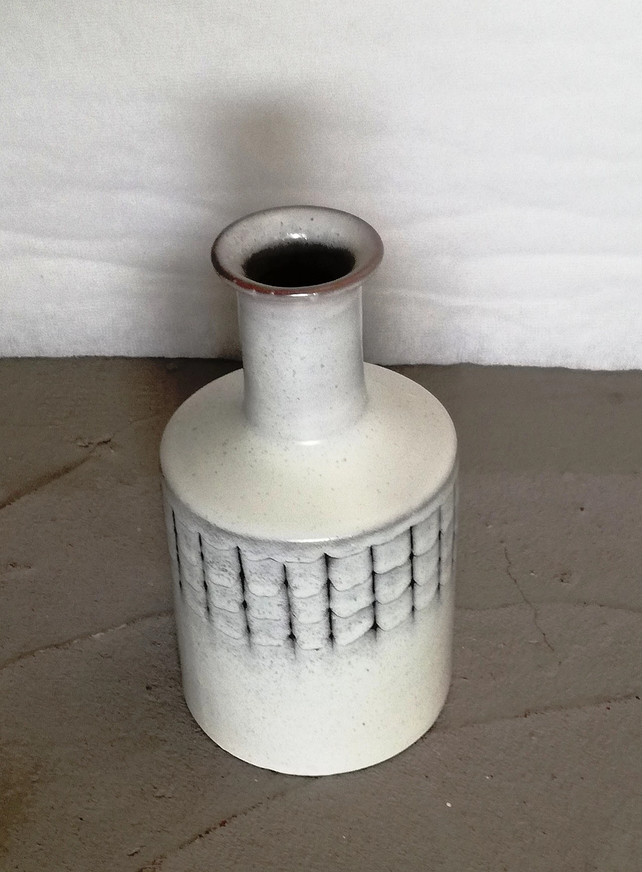 Bottiglia e vaso in ceramica smaltato di Menozzi, anni '70 10
