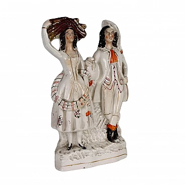 Peasant couple, statue in Staffordshire porcelain, 19th century