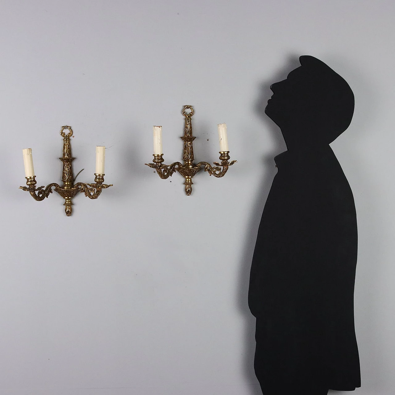 Pair of two-light wall lights in gilded bronze 2