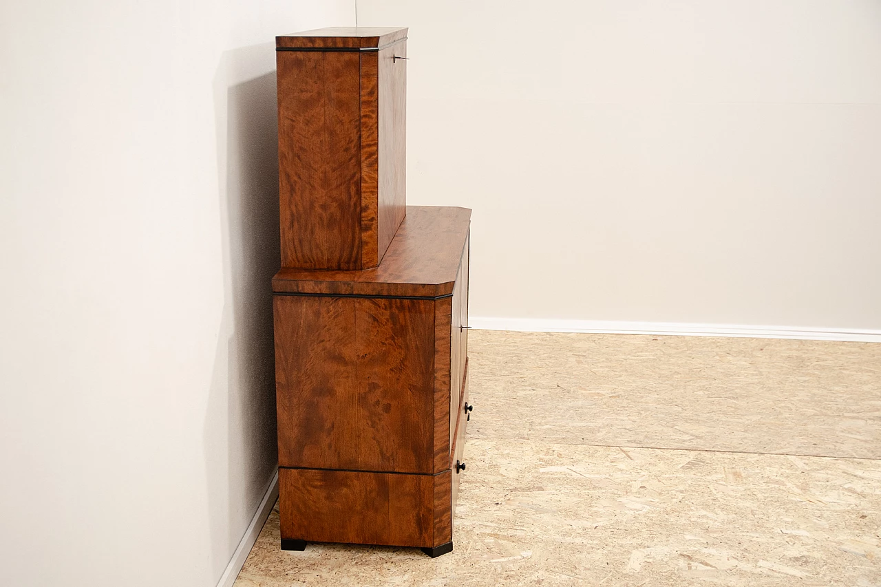 Czechoslovakian Art Deco walnut veneered sideboard, 1930s 5